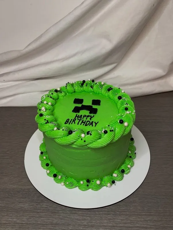 Sweet Dreams cake 24