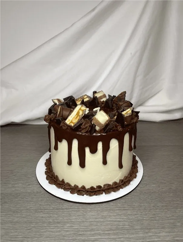 Sweet Dreams cake 35