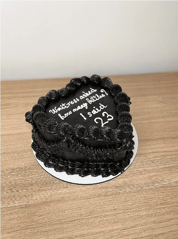 Sweet Dreams cake 40