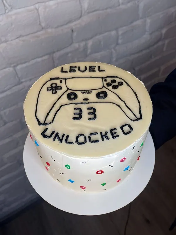 Sweet Dreams cake 9